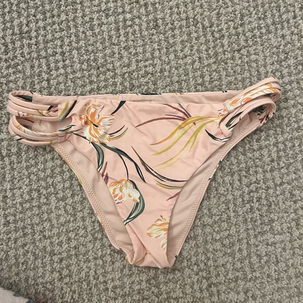 O’Neill bikini bottoms